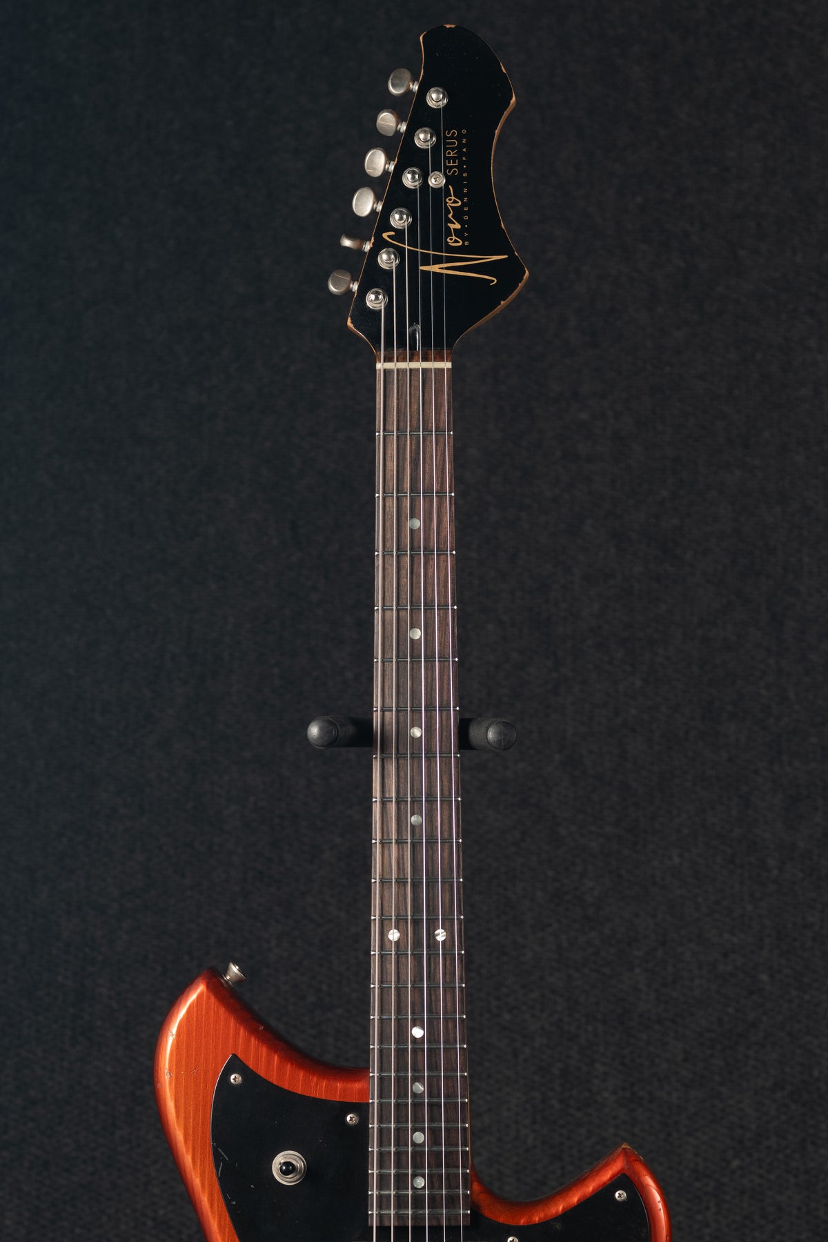Serus J - Faded Sparkling Burgundy