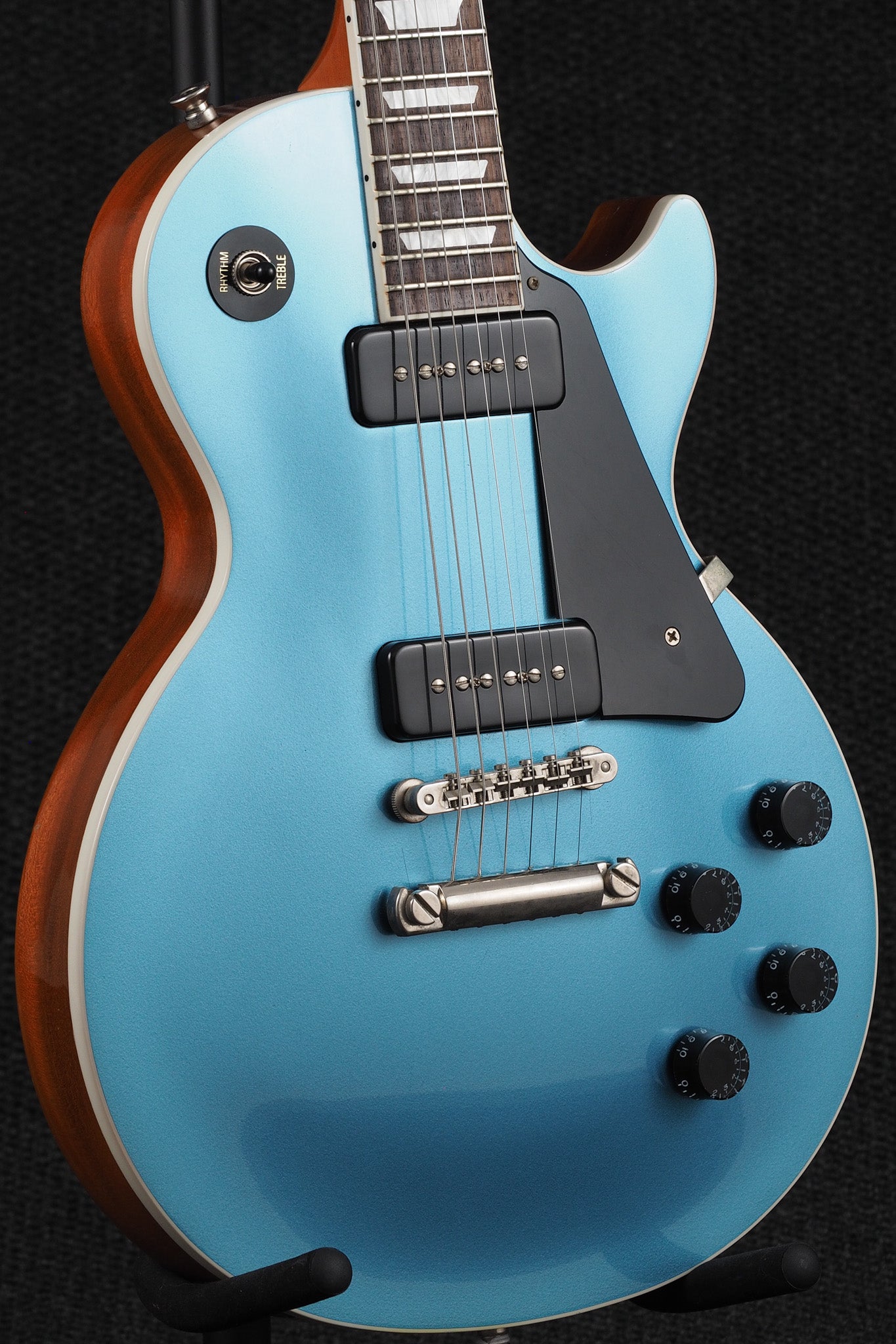 Les Paul Classic with P90's - Pelham Blue