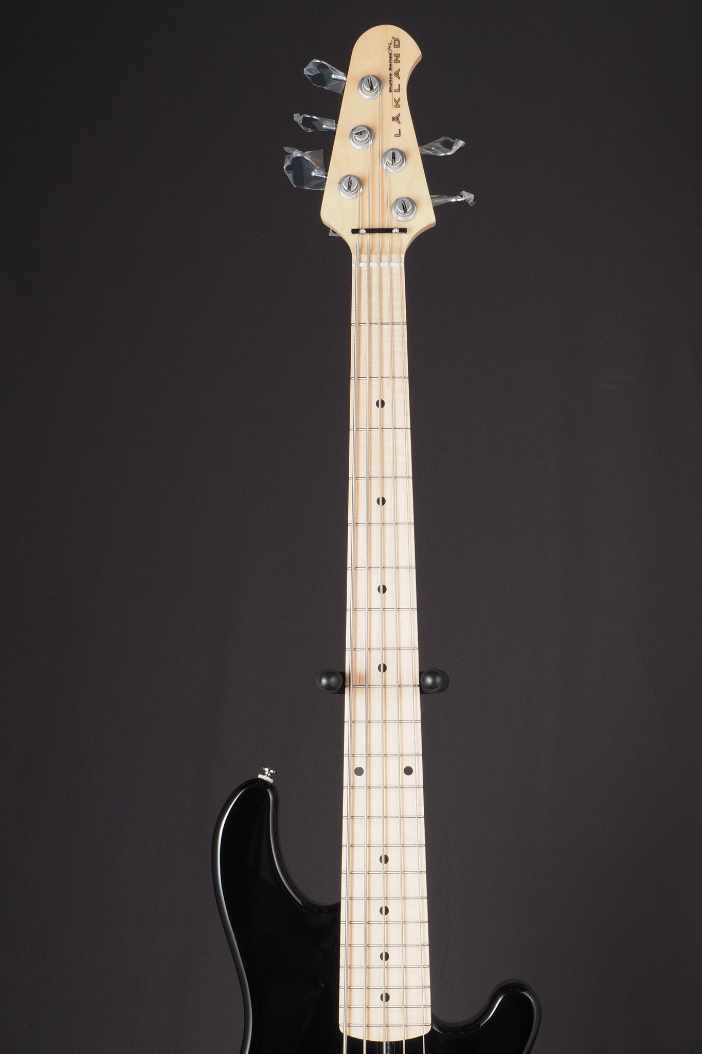 Skyline 55-02 - Black