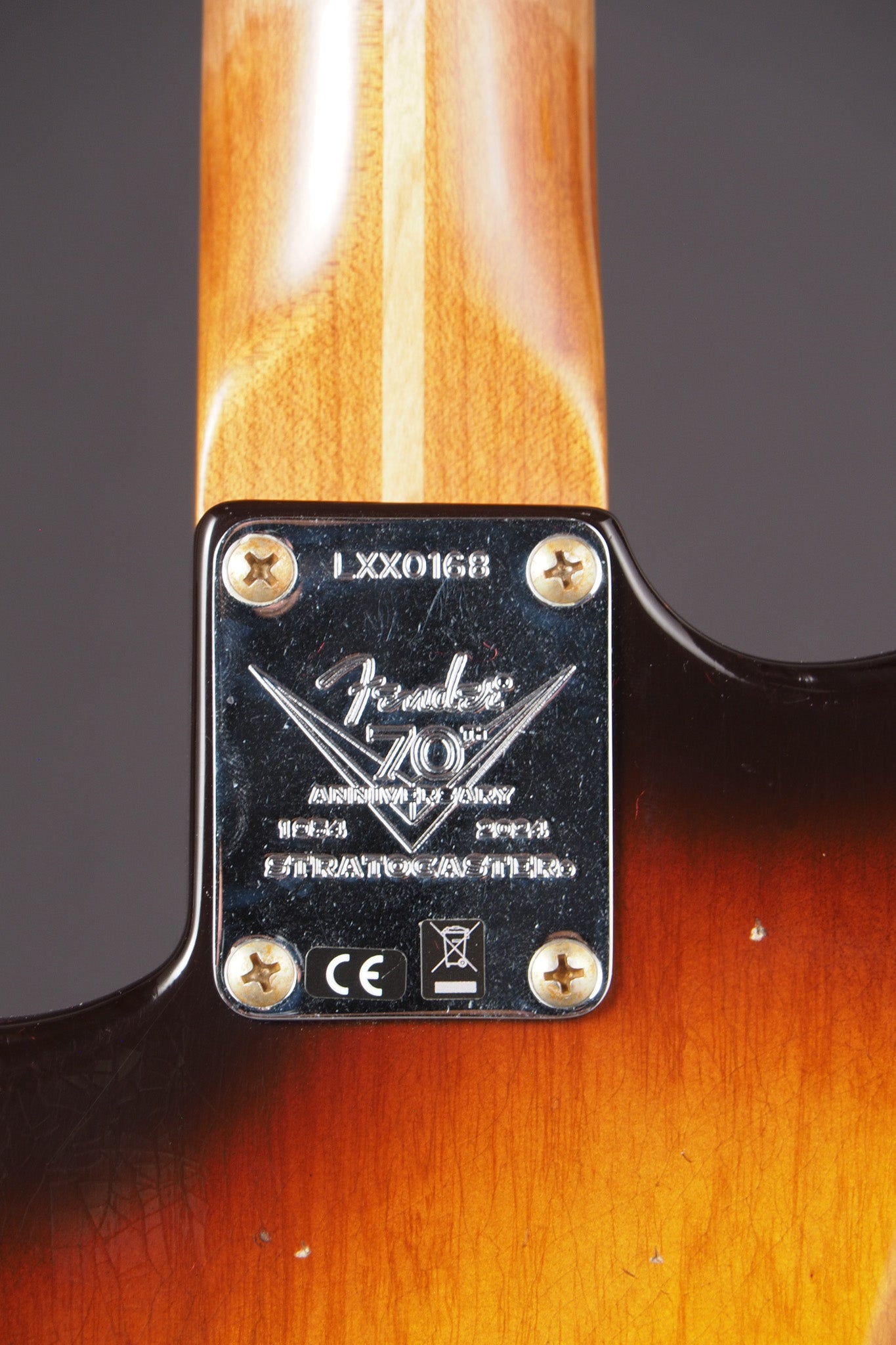 '54 Limited Edition Roasted Stratocaster Journeyman Relic - Chocolate Two-Tone Sunburst