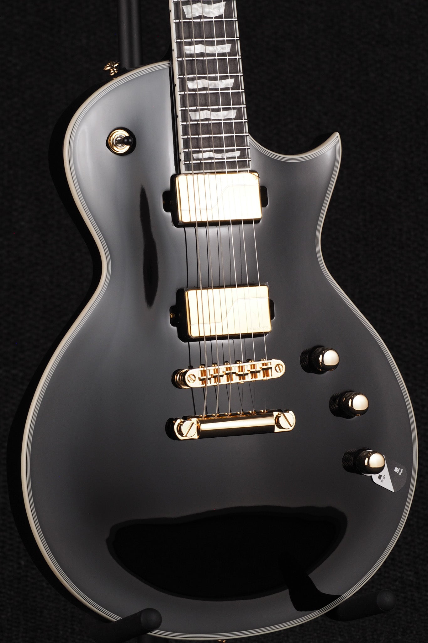 EC-1000 - Black