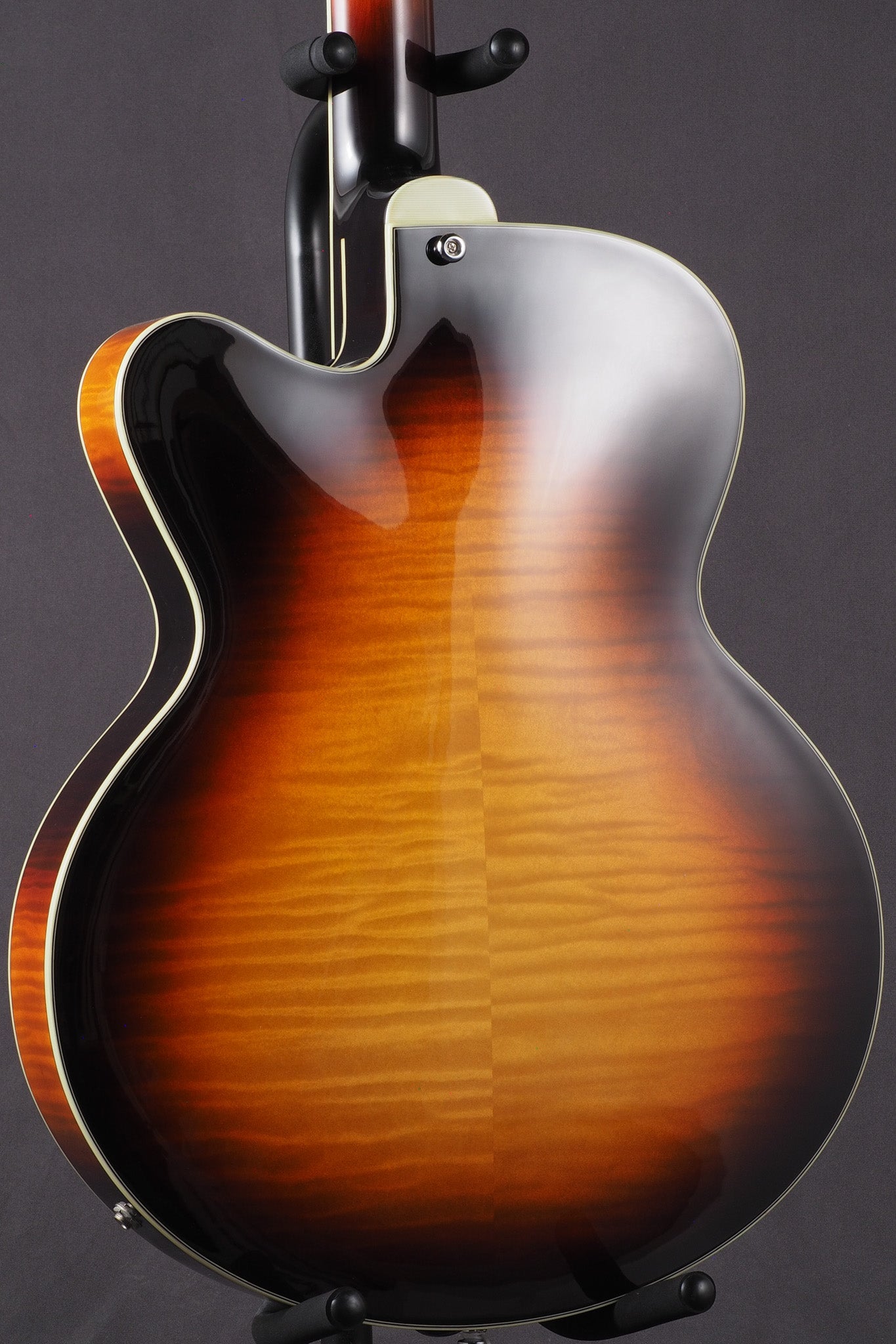 AR503CE - Sunburst