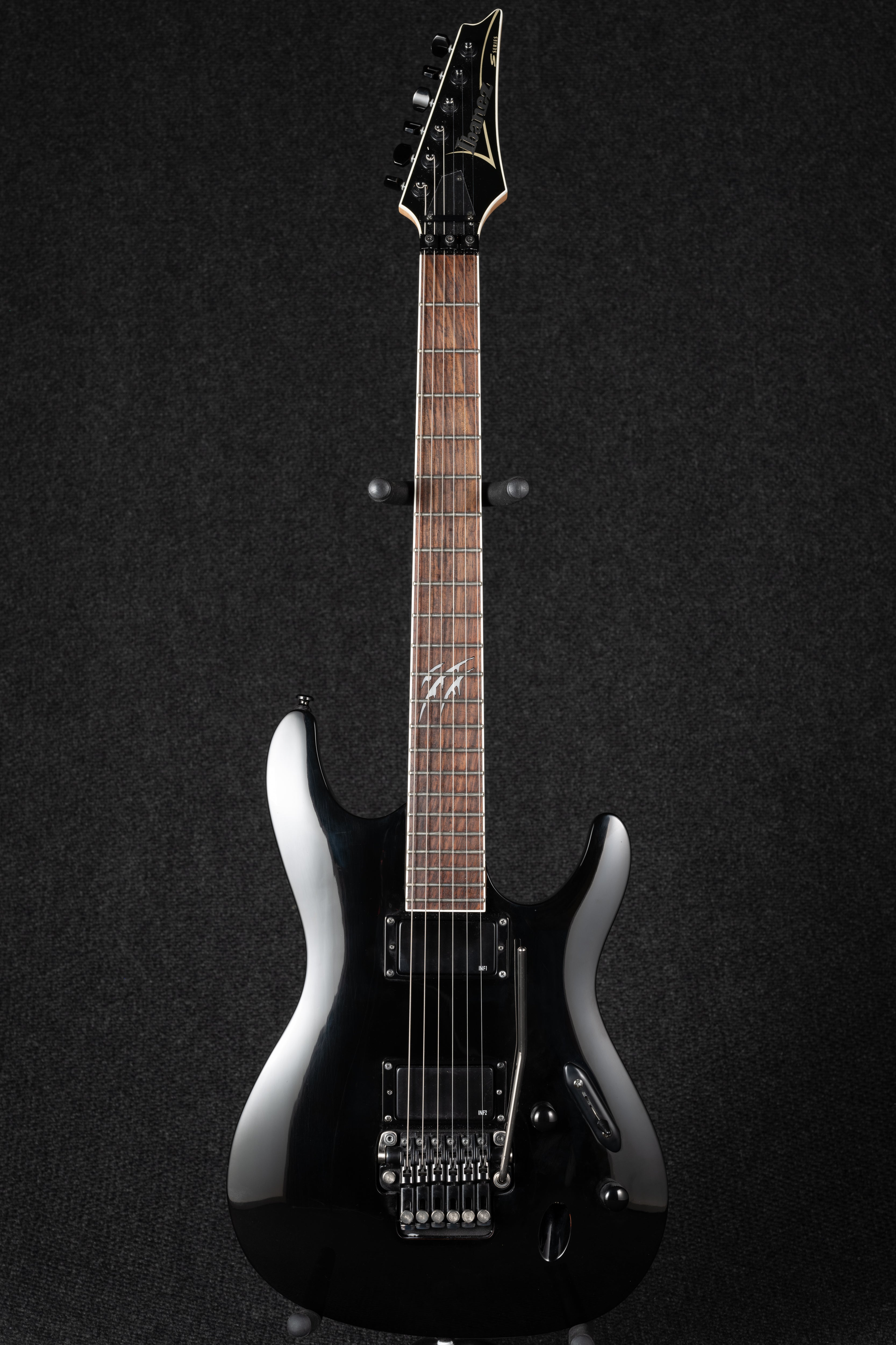 S520EX - Black