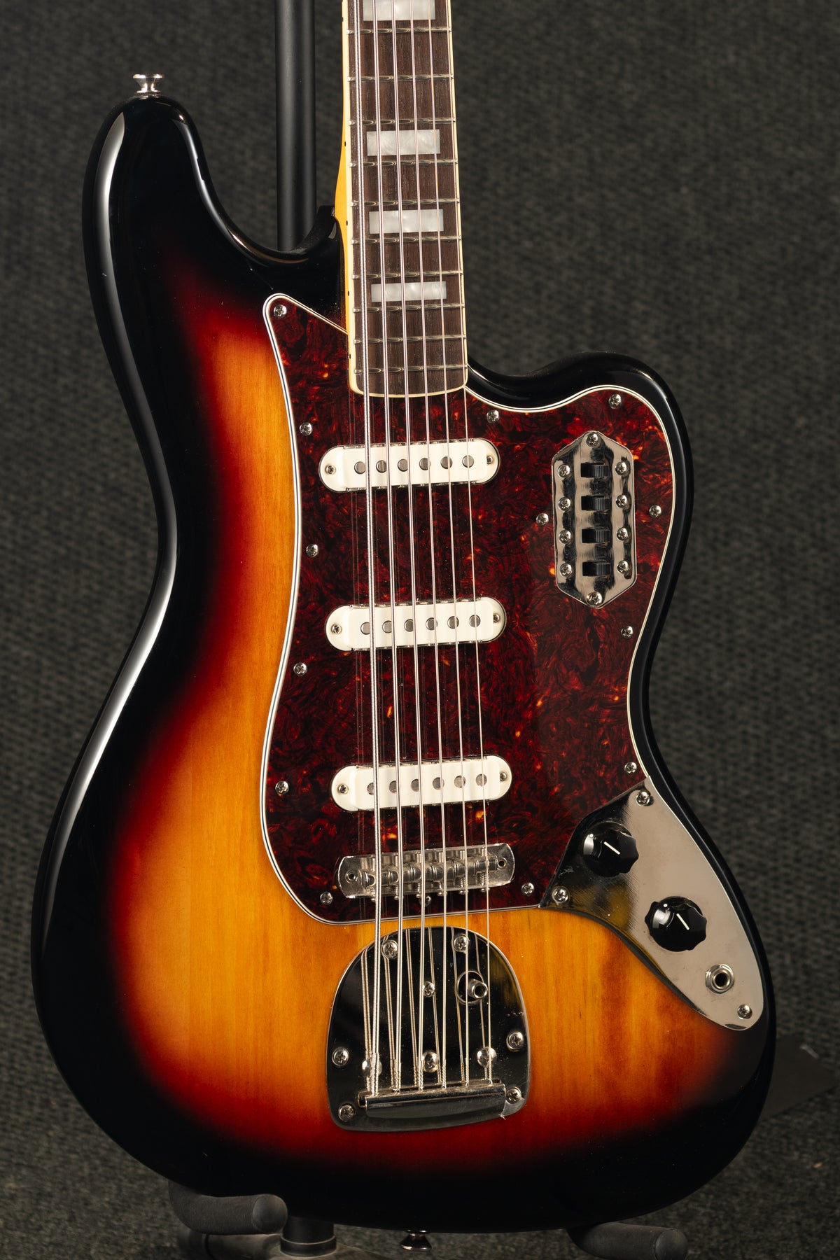 Squier Bass VI Sunburst