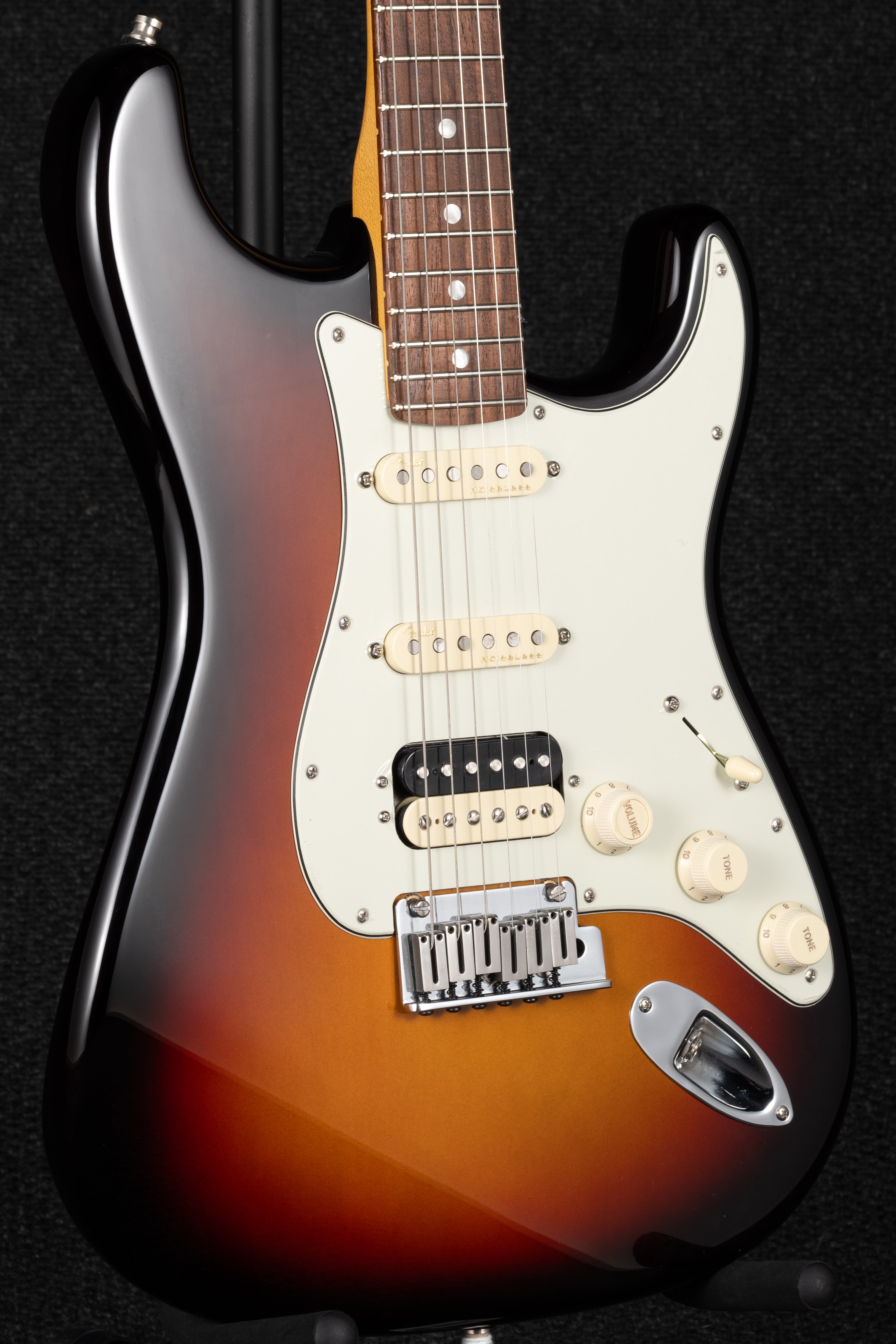 American Ultra Stratocaster - Ultraburst
