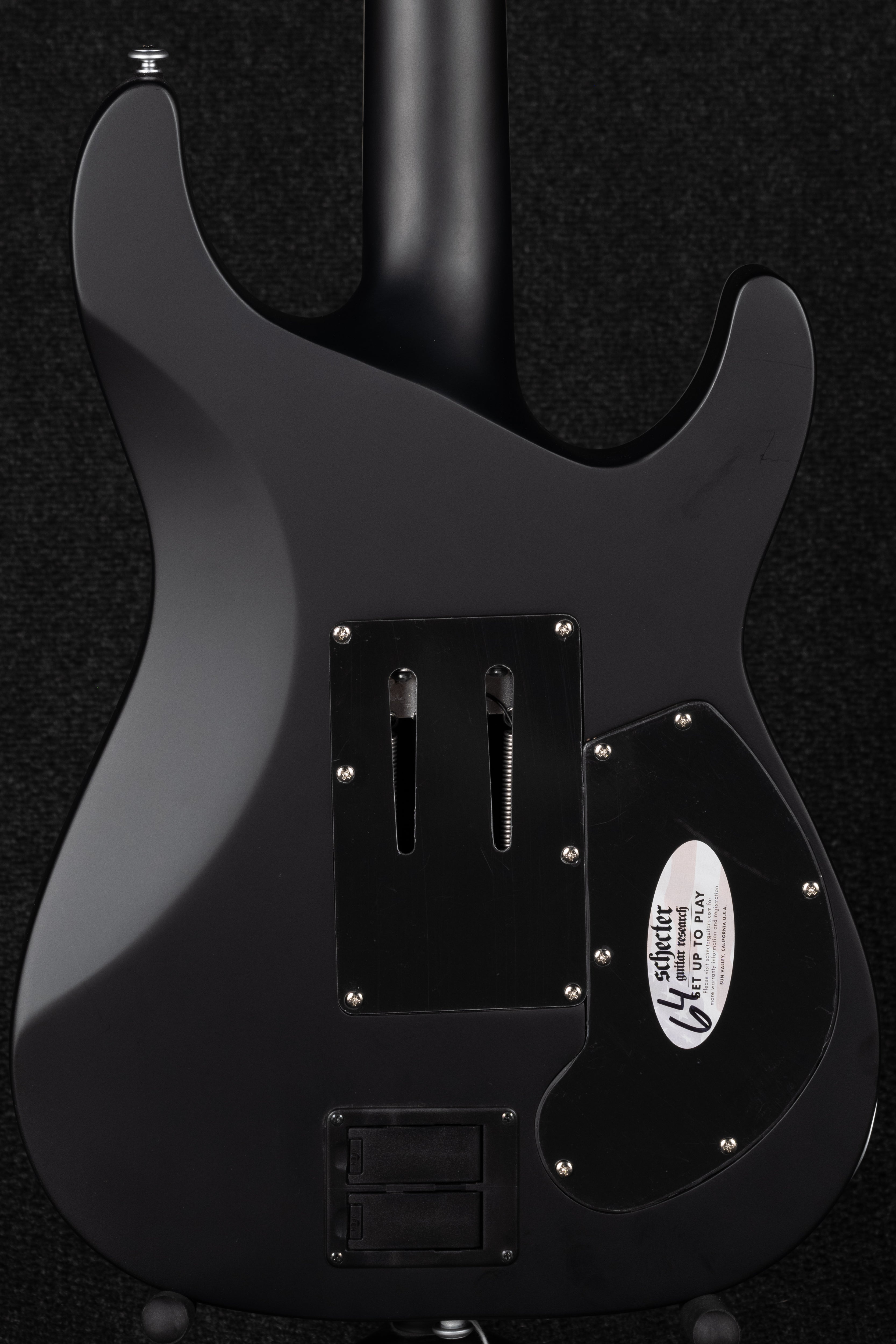 Damien Platinum-6 FR S Left Handed - Satin Black